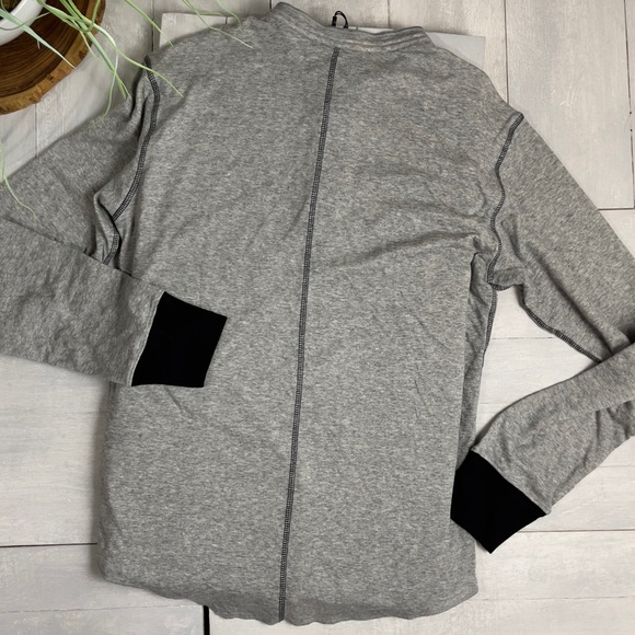 Rag & Bone Gibson Henley in Heatherd Gray - Picture 12 of 13